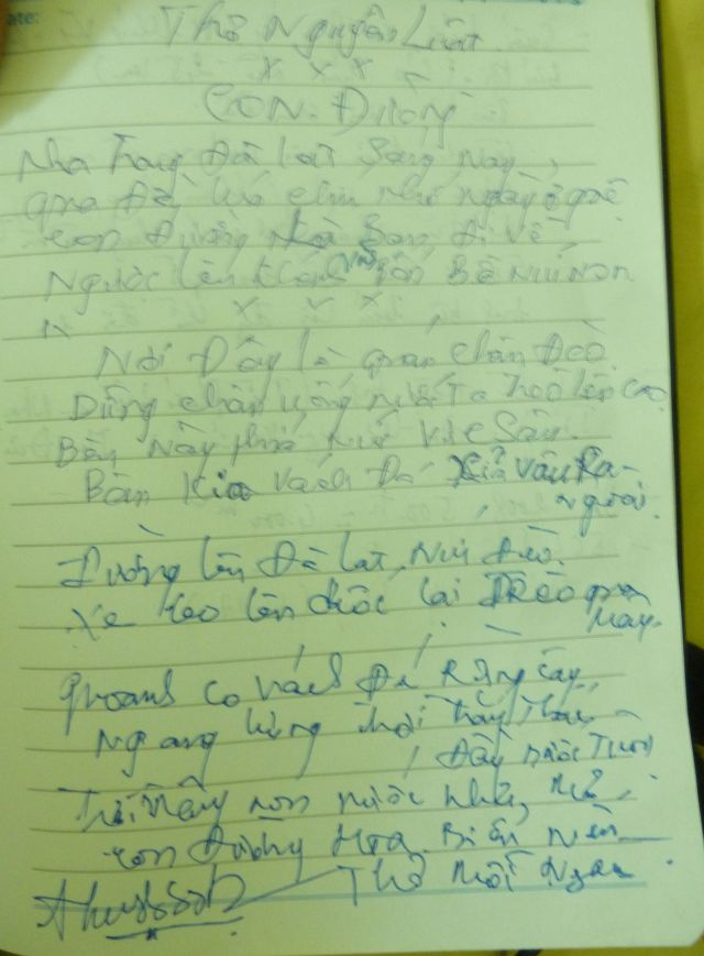 Bài thơ "Con Đường"