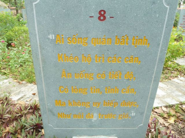 Những bài kinh ngắn gọn, đơn giản nhưng đầy ý nghĩa.